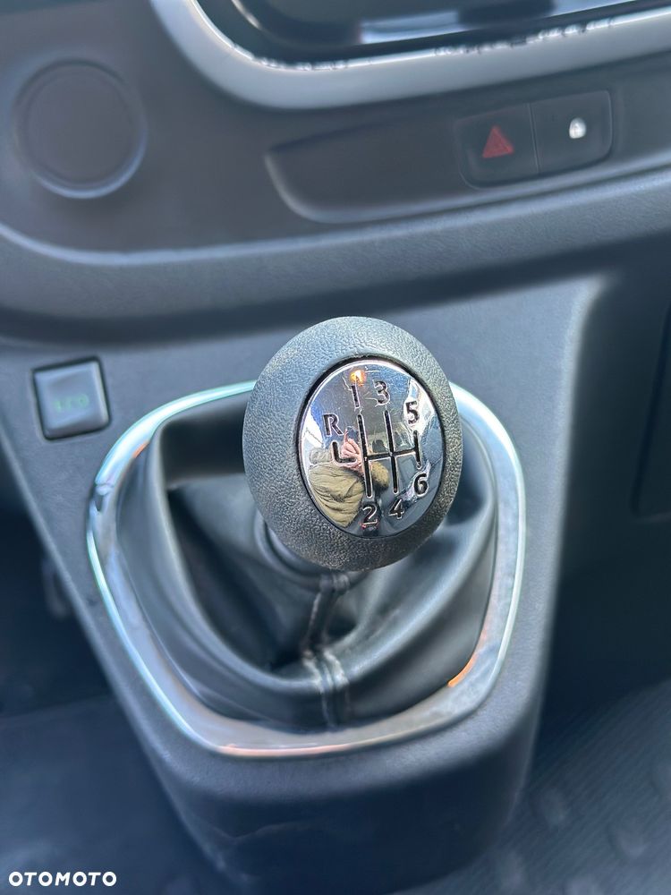 Renault Trafic - 14