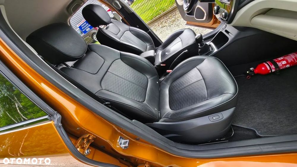 Renault Captur 1.2 Energy TCe S-Edition - 31