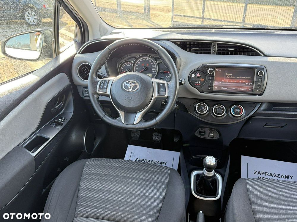 Toyota Yaris - 23