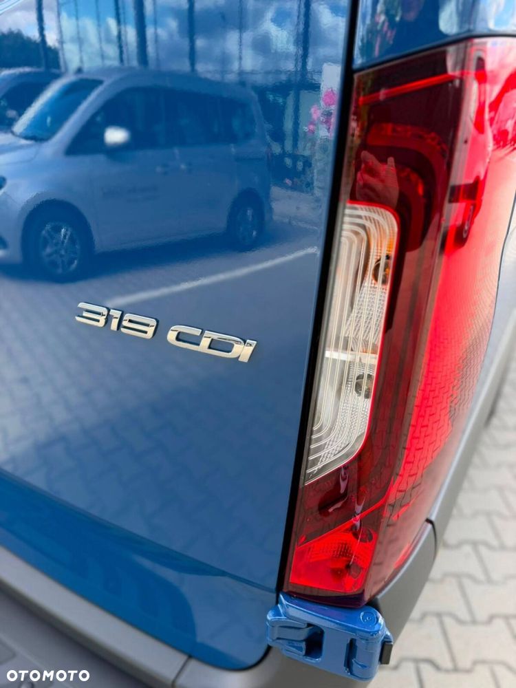 Mercedes-Benz Sprinter 319 CDI KA OM654 ekstra długi PRO - 11