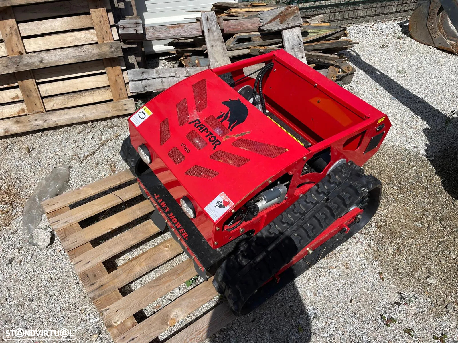 RAPTOR VT 900 - Robot Destroçador de Mato - 2