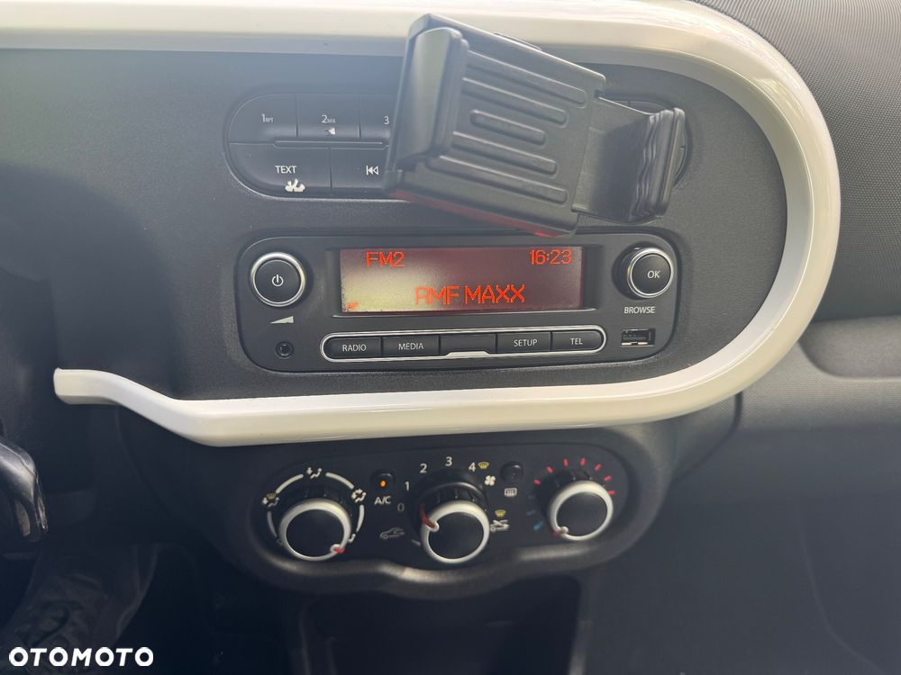 Renault Twingo SCe 70 Liberty - 11