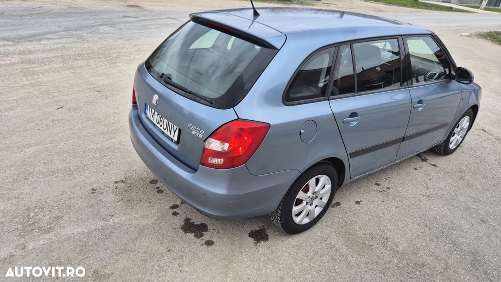 Skoda Fabia - 4