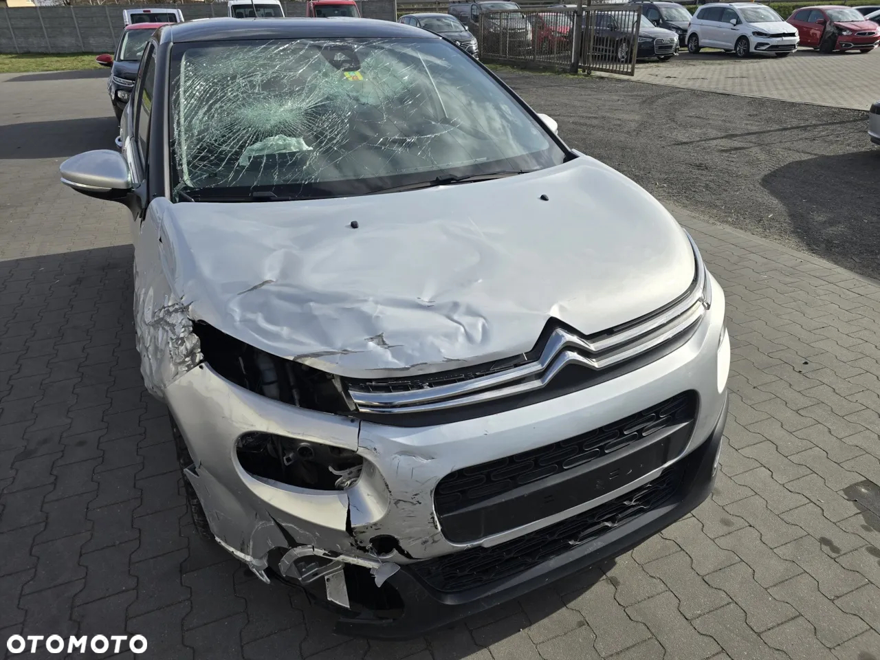 Citroën C3 1.2 PureTech Shine S&S EAT6 - 8