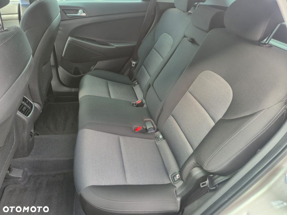 Hyundai Tucson - 13