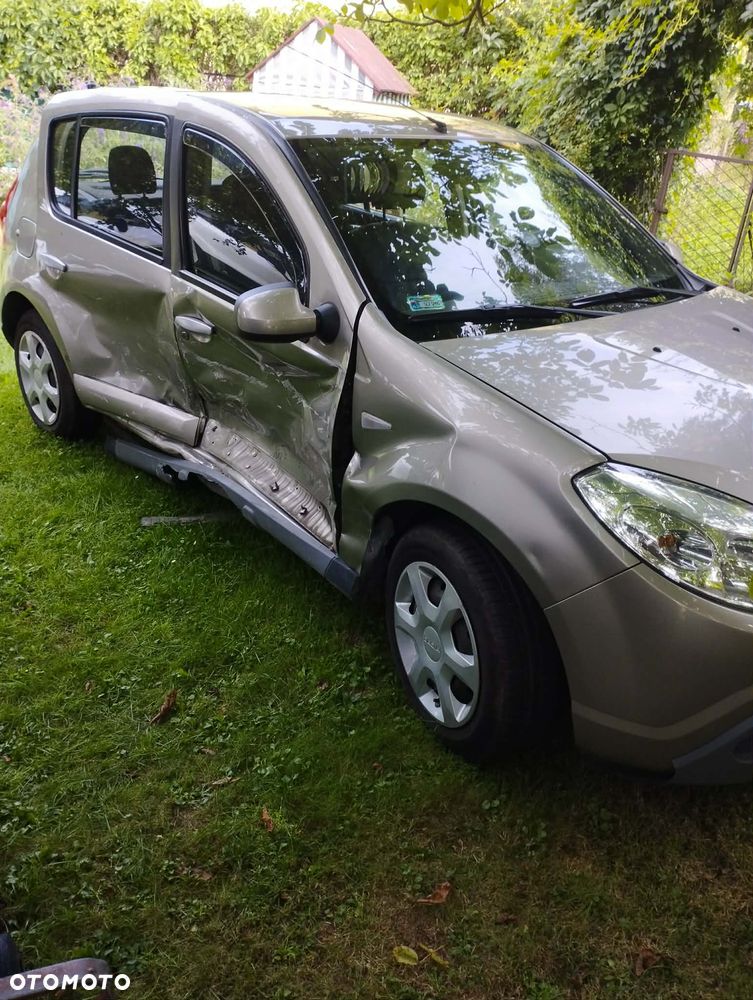 Dacia Sandero 1.6 Ambiance - 3