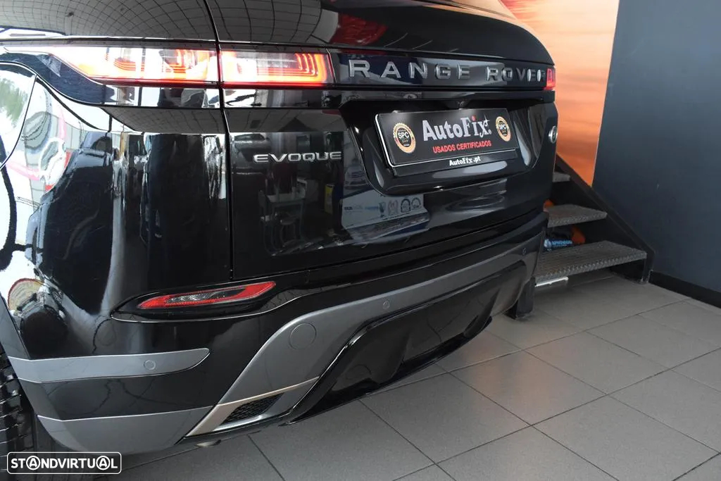 Land Rover Range Rover Evoque 2.0 D150 AWD R-Dynamic S Auto - 46