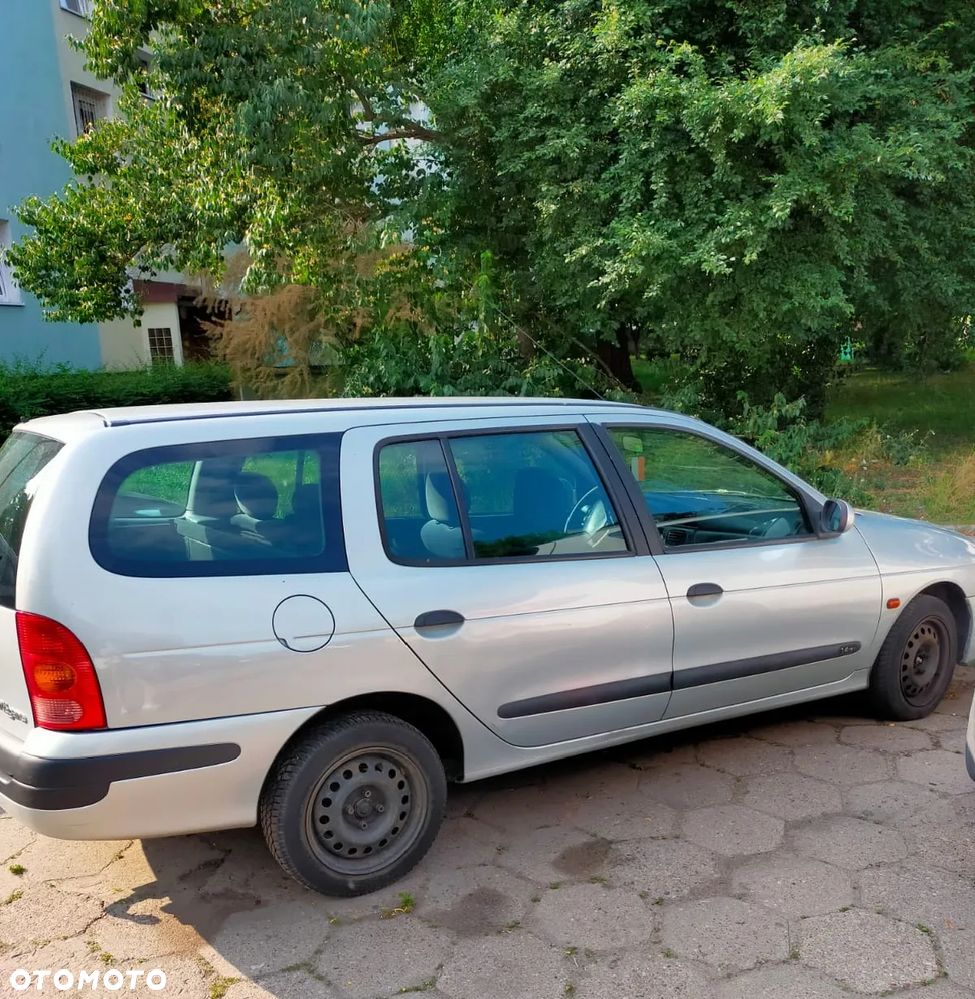 Renault Megane - 1