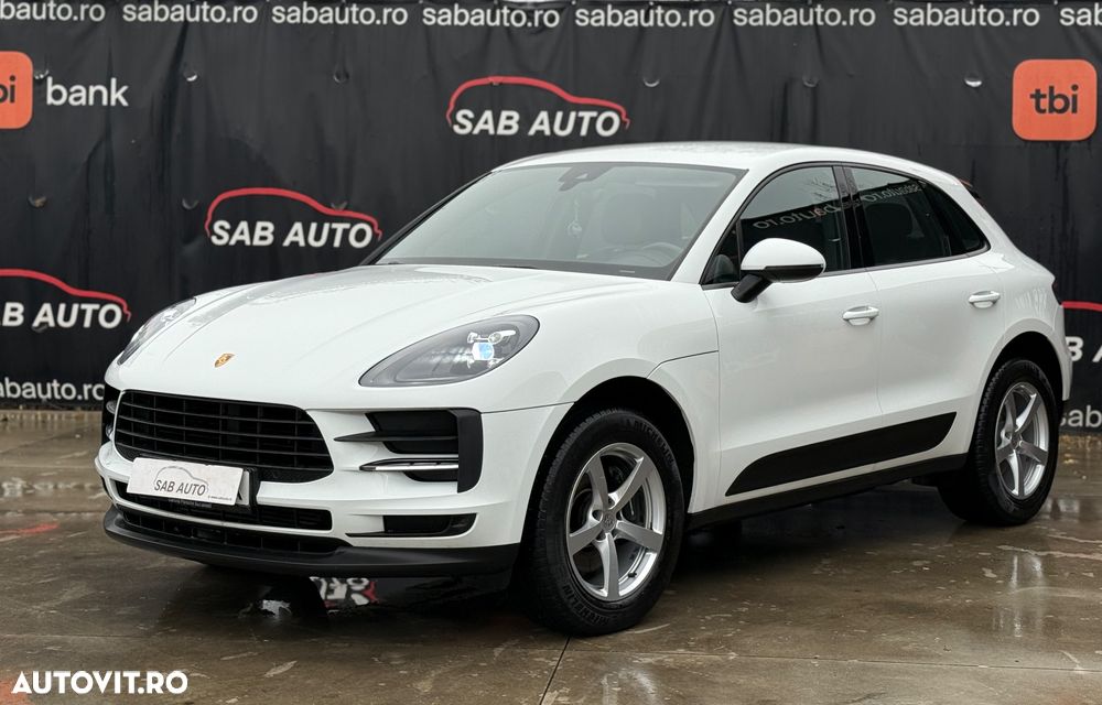 Porsche Macan Standard - 1