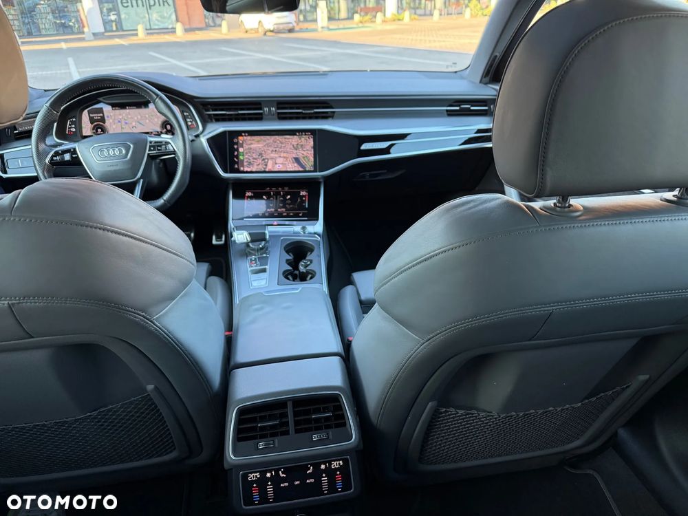 Audi A6 Avant 55 TFSI e quattro S tronic S line - 16