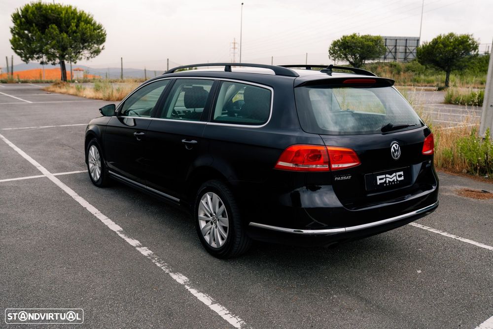 VW Passat 1.6 TDI Confortline BM - 11
