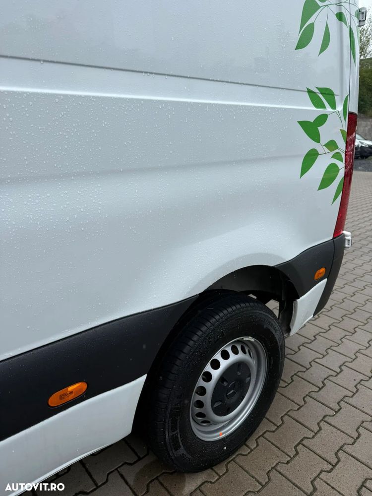 Mercedes-Benz eSprinter - 7