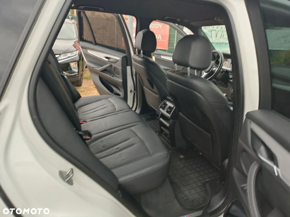 BMW X5 xDrive25d sport - 23