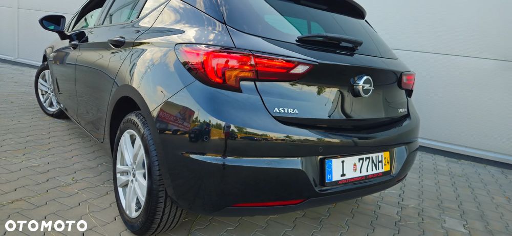 Opel Astra IV 1.4 Essentia - 24