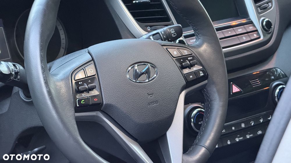 Hyundai Tucson 2.0 CRDI Premium 4WD - 30