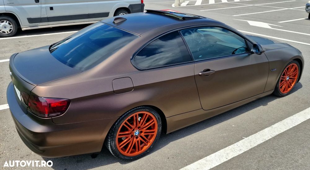 BMW Seria 3 320d DPF Aut. - 3