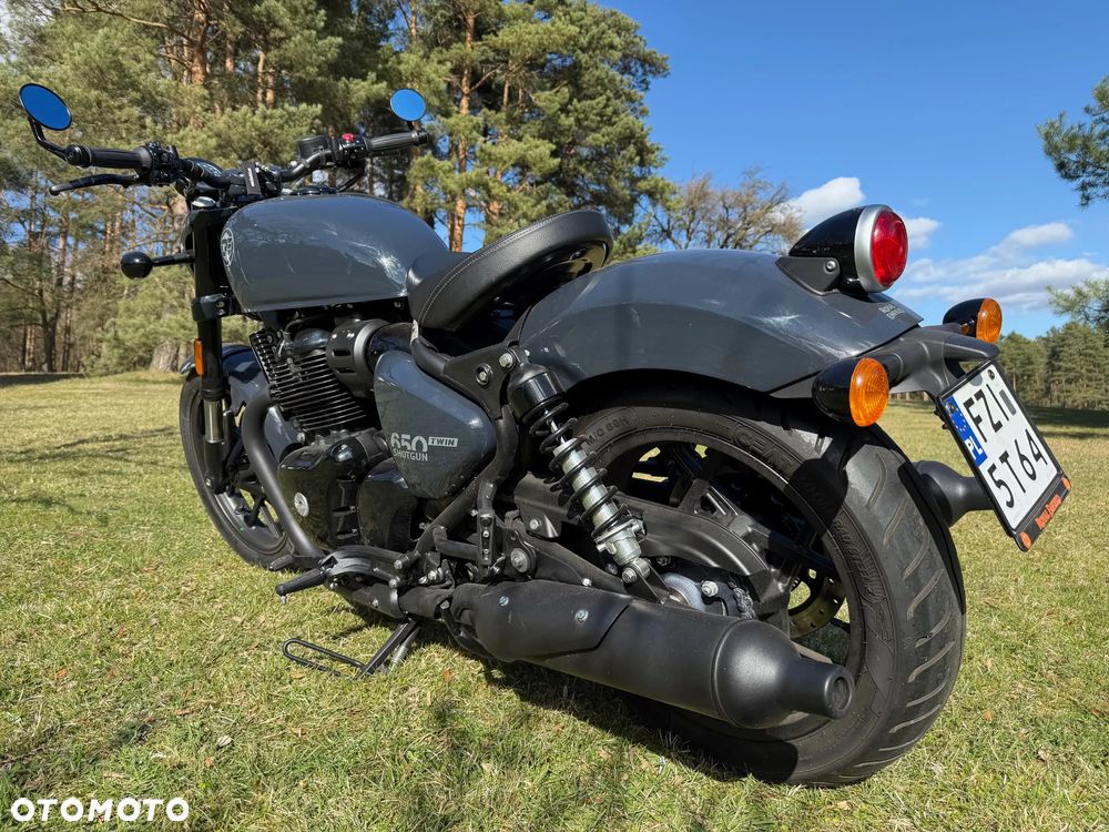 Royal Enfield Shotgun - 3