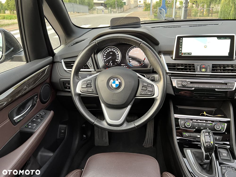 BMW Seria 2 218i Luxury Line - 13