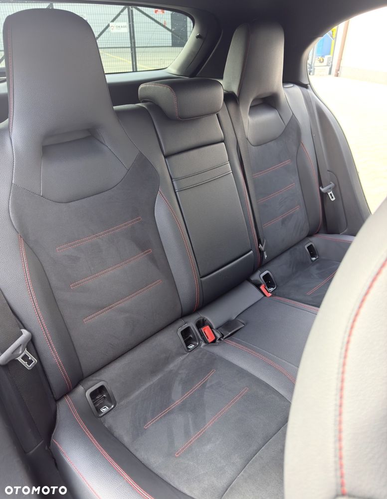 Mercedes-Benz Klasa A 180 d 8G-DCT AMG Line - 20