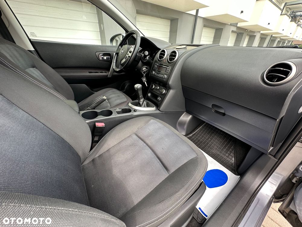 Nissan Qashqai 1.6 Acenta - 19