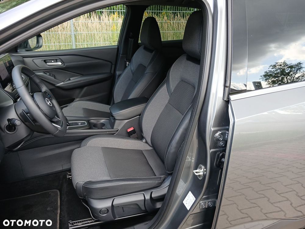 Nissan Qashqai 1.3 DIG-T MHEV N-Connecta Xtronic - 11