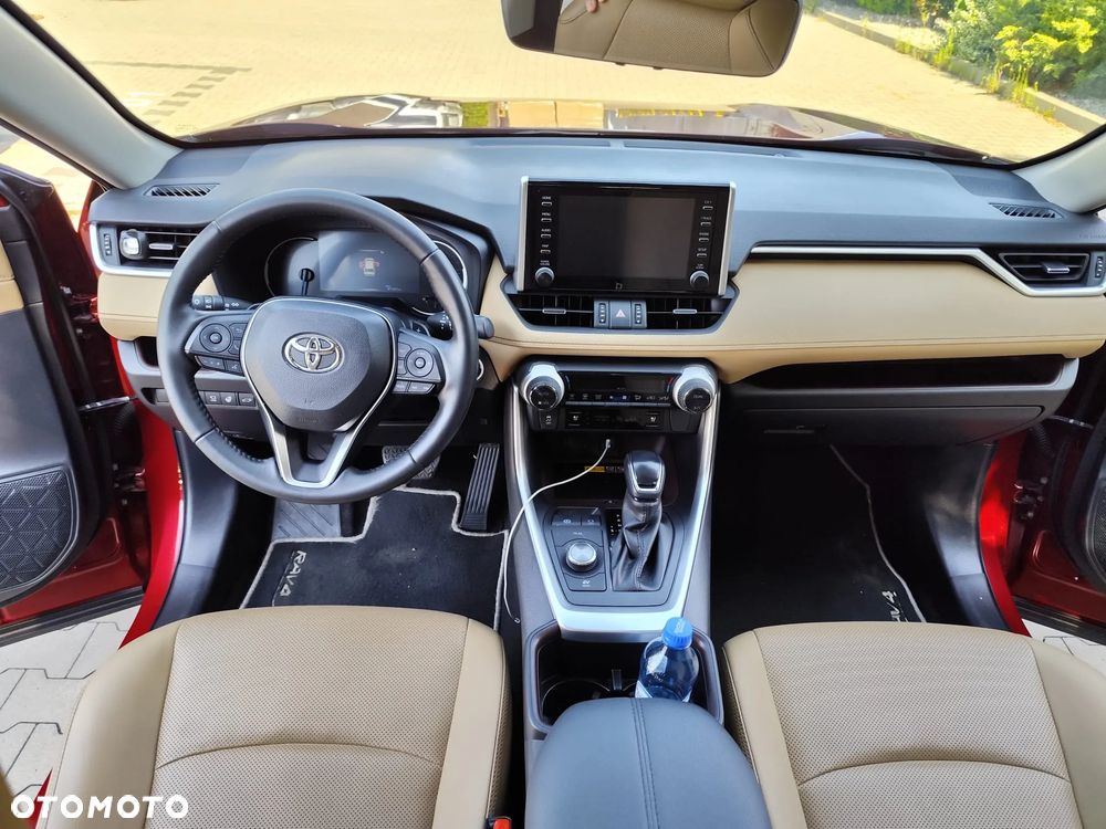 Toyota RAV4 - 3