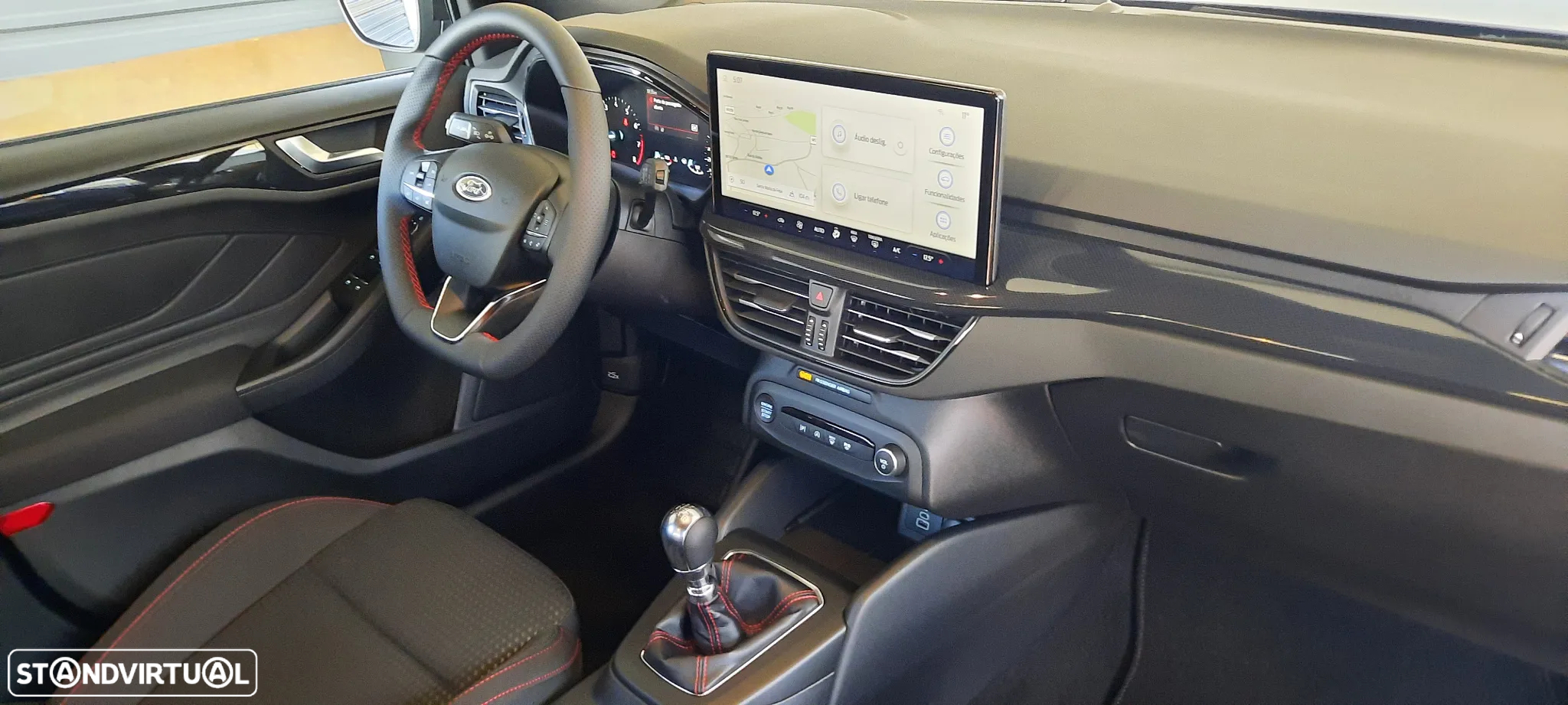 Ford Focus 1.0 EcoBoost MHEV ST-Line - 41