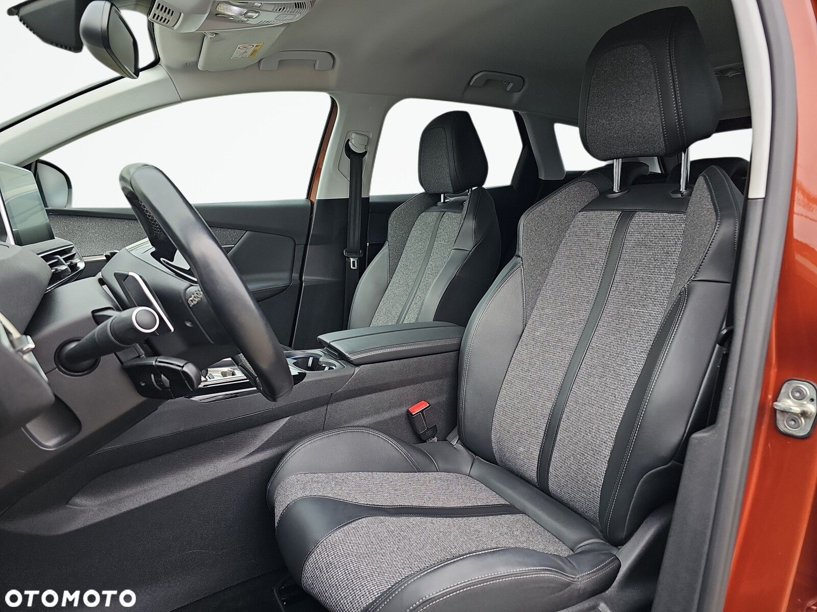 Peugeot 3008 1.2 PureTech GPF Allure S&S EAT8 - 10