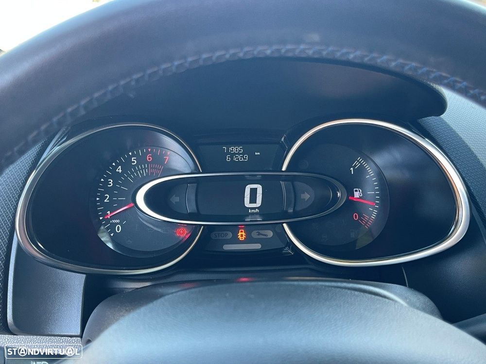Renault Clio Sport Tourer 0.9 TCE GT Line - 28