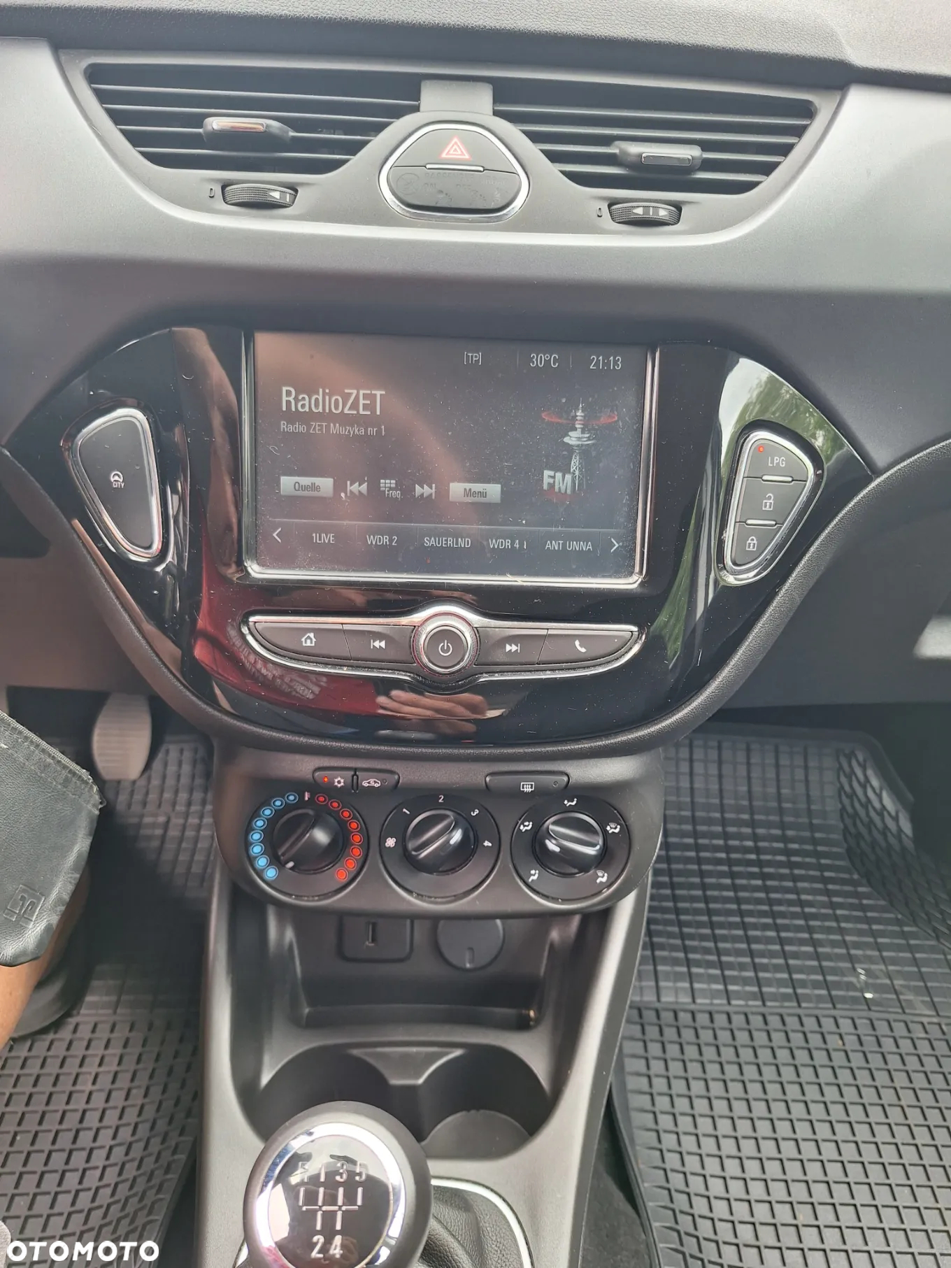 Opel Corsa - 8