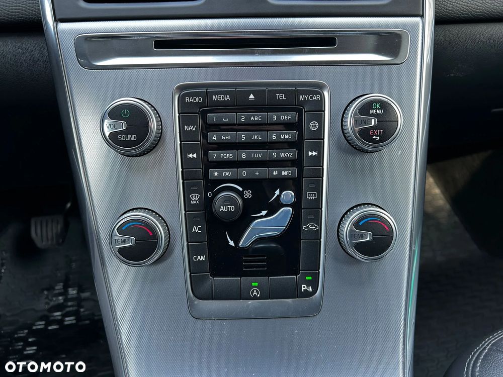 Volvo XC 60 D4 Summum - 22