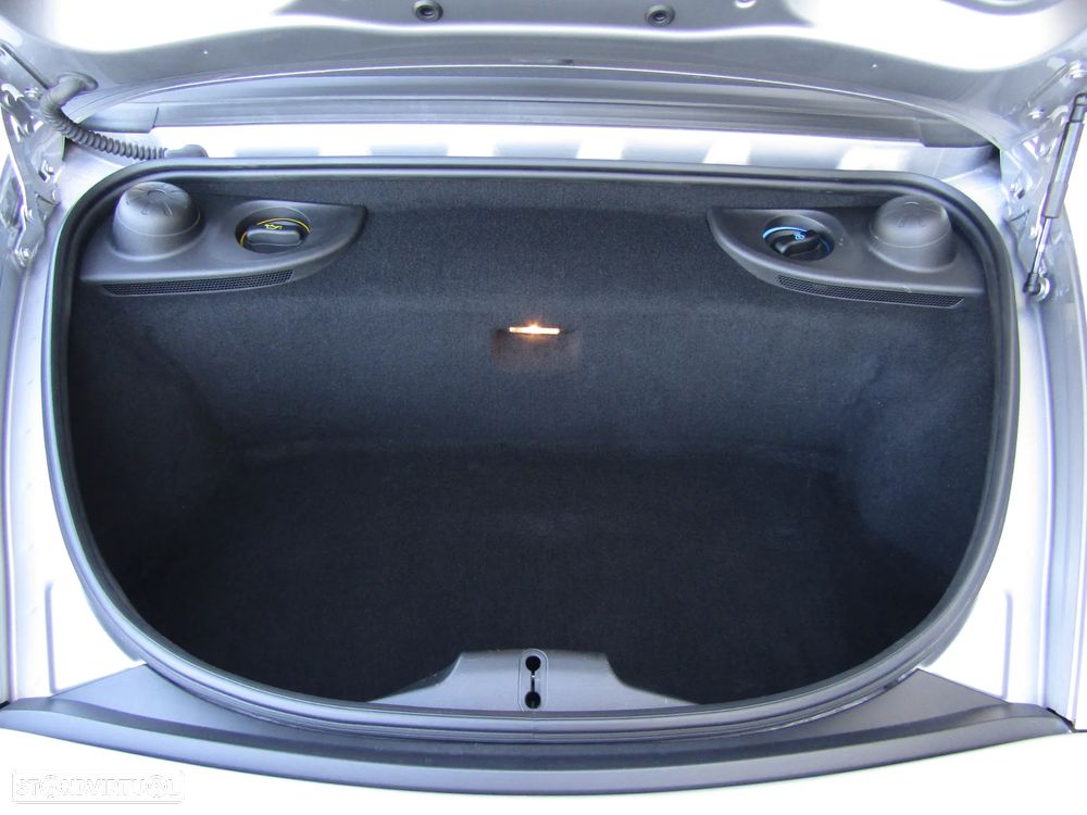 Porsche 718 Boxster 2.0T - 24