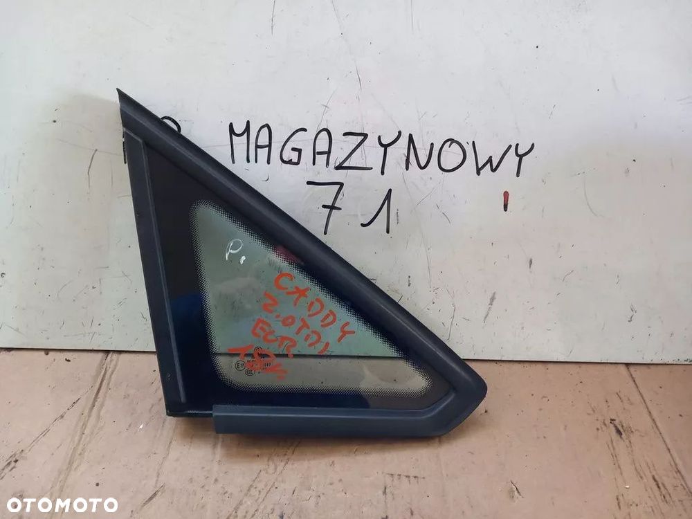 SZYBA KAROSERYJNA PRAWA VW CADDY 18R 2K5845412A - 1