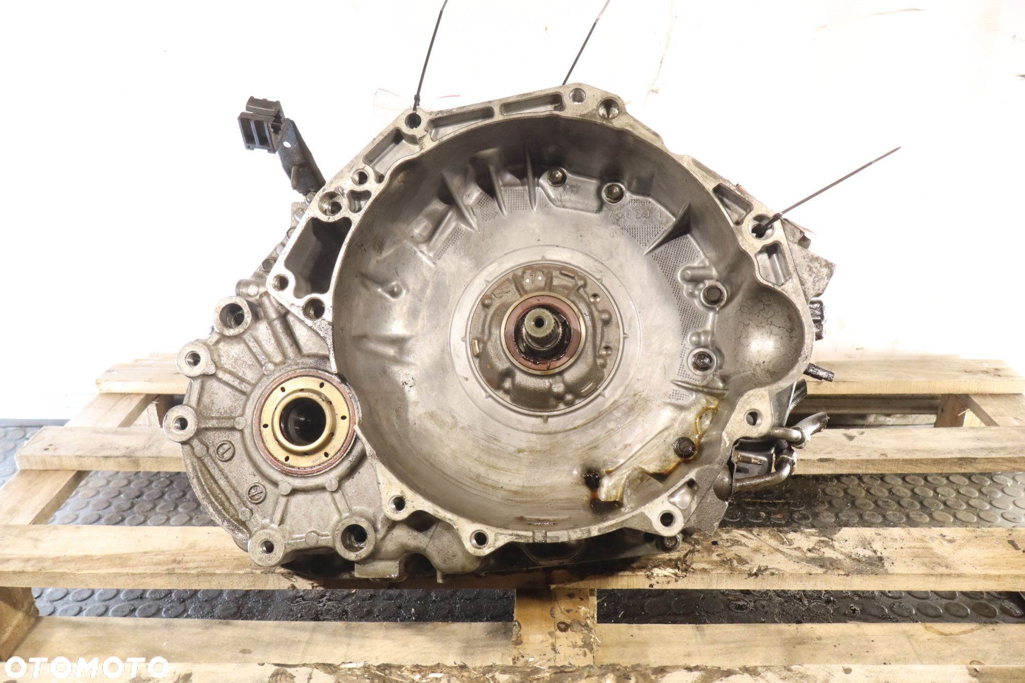 SKRZYNIA BIEGÓW AUTOMAT INSIGNIA A 2.0T 55561549 - 1