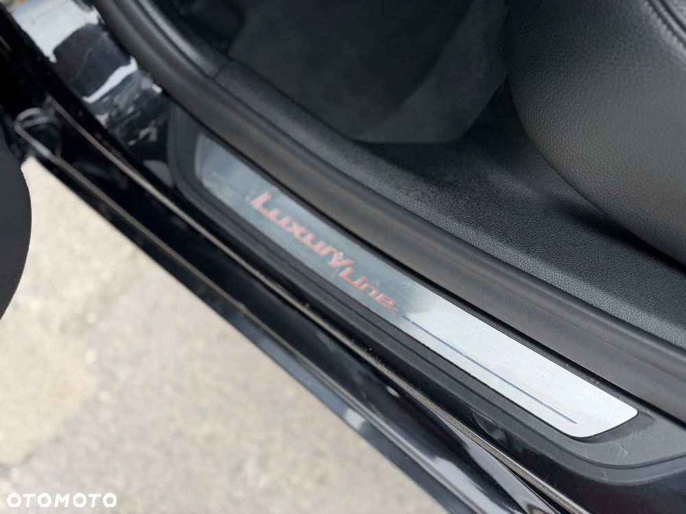 BMW Seria 5 530d xDrive Luxury Line - 18