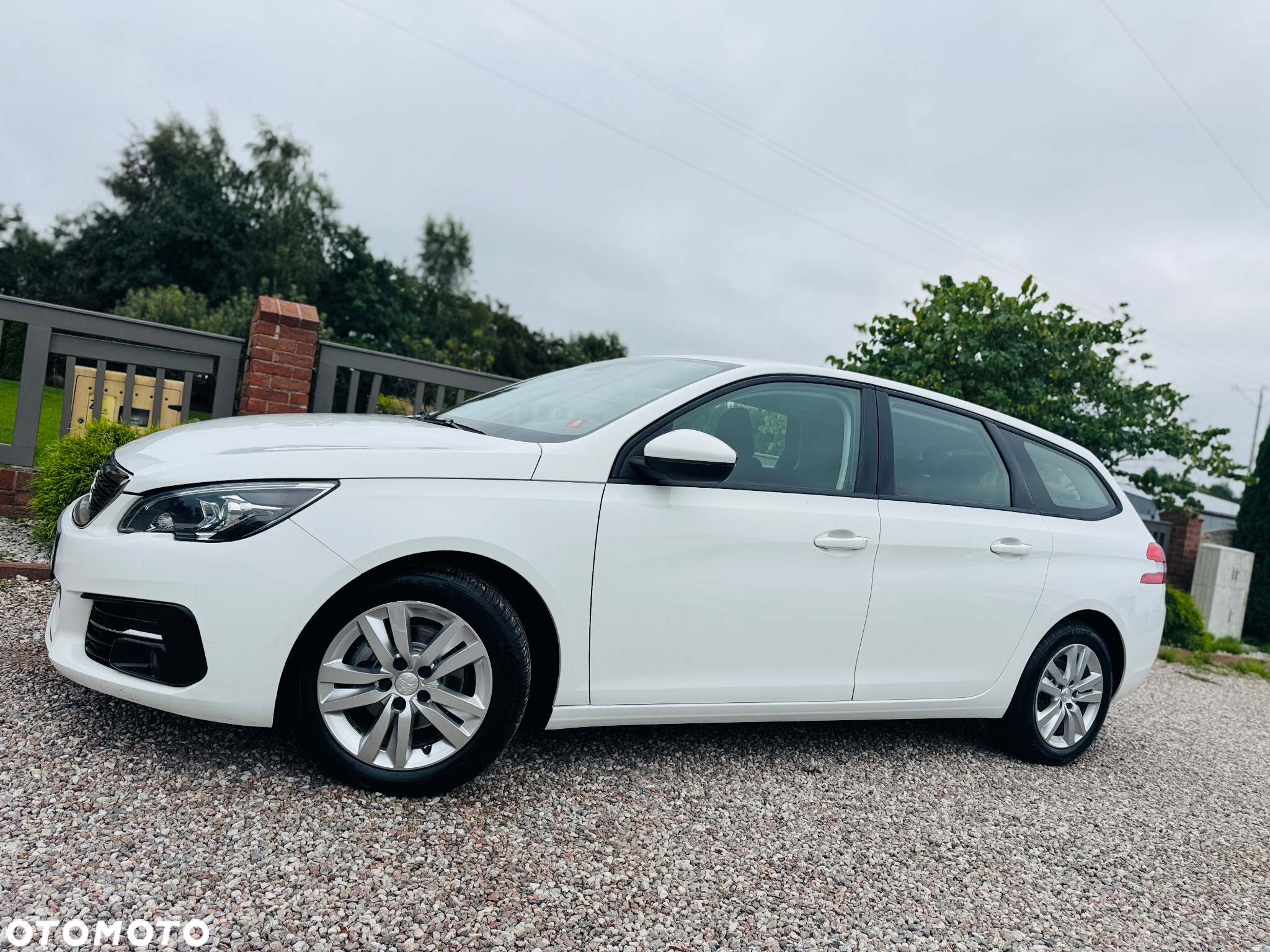 Peugeot 308 BlueHDi 130 Active Pack - 26