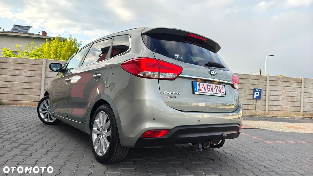 Kia Carens 1.6 GDI ISG Vision - 19