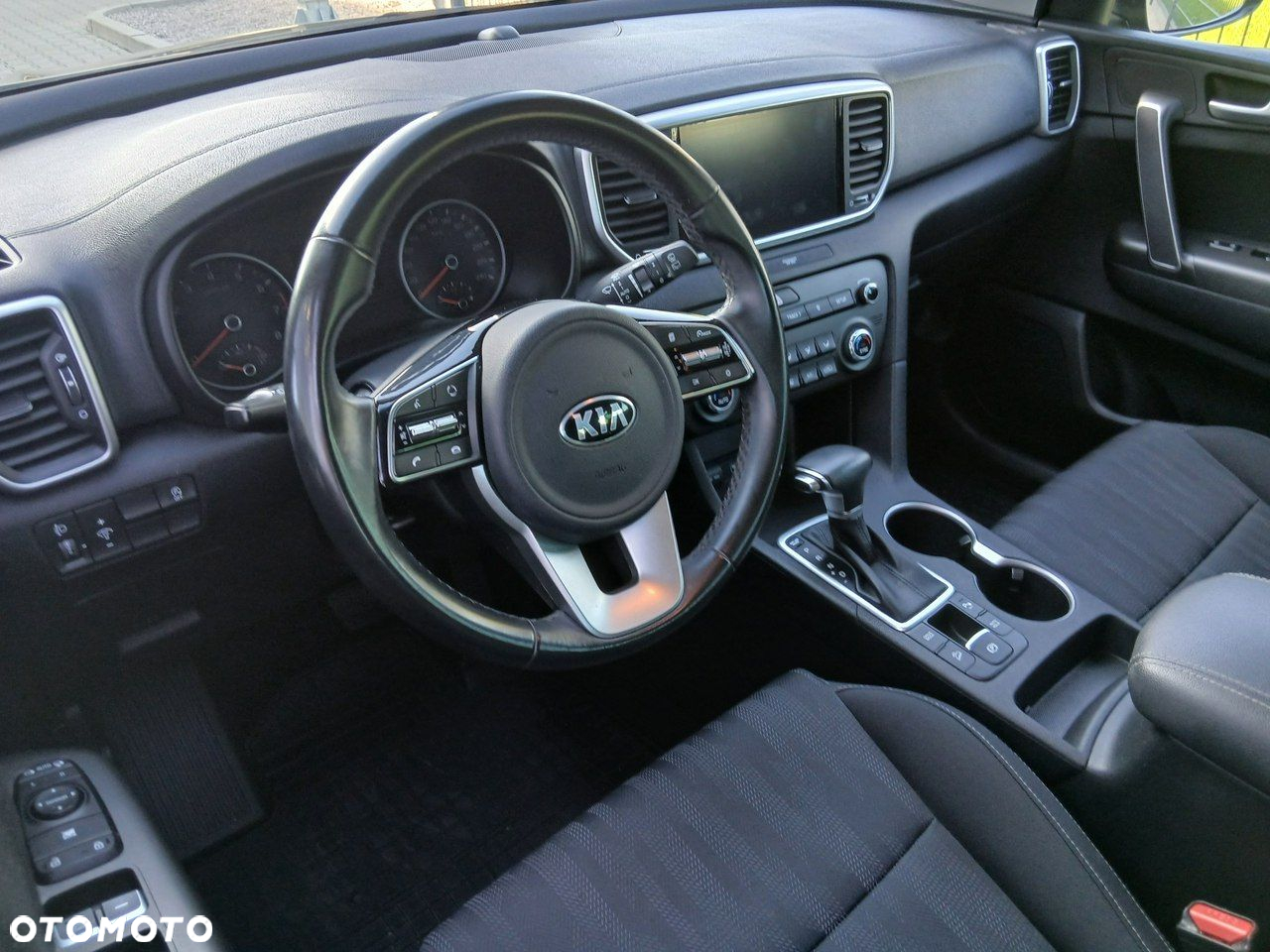 Kia Sportage - 12