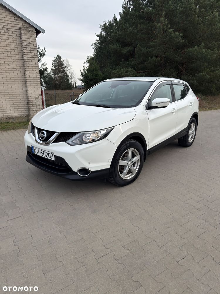 Nissan Qashqai - 1