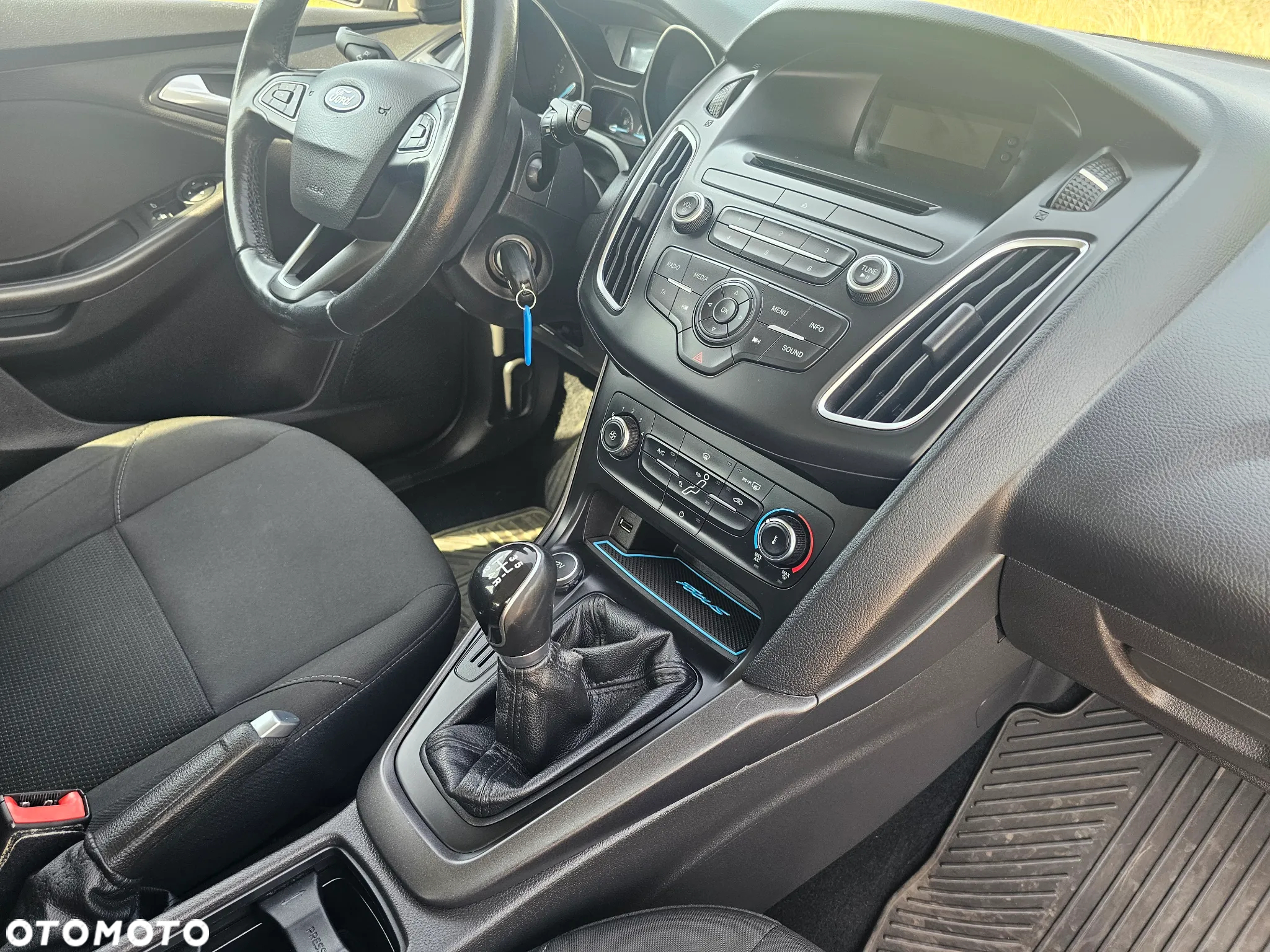 Ford Focus 1.6 Trend - 9