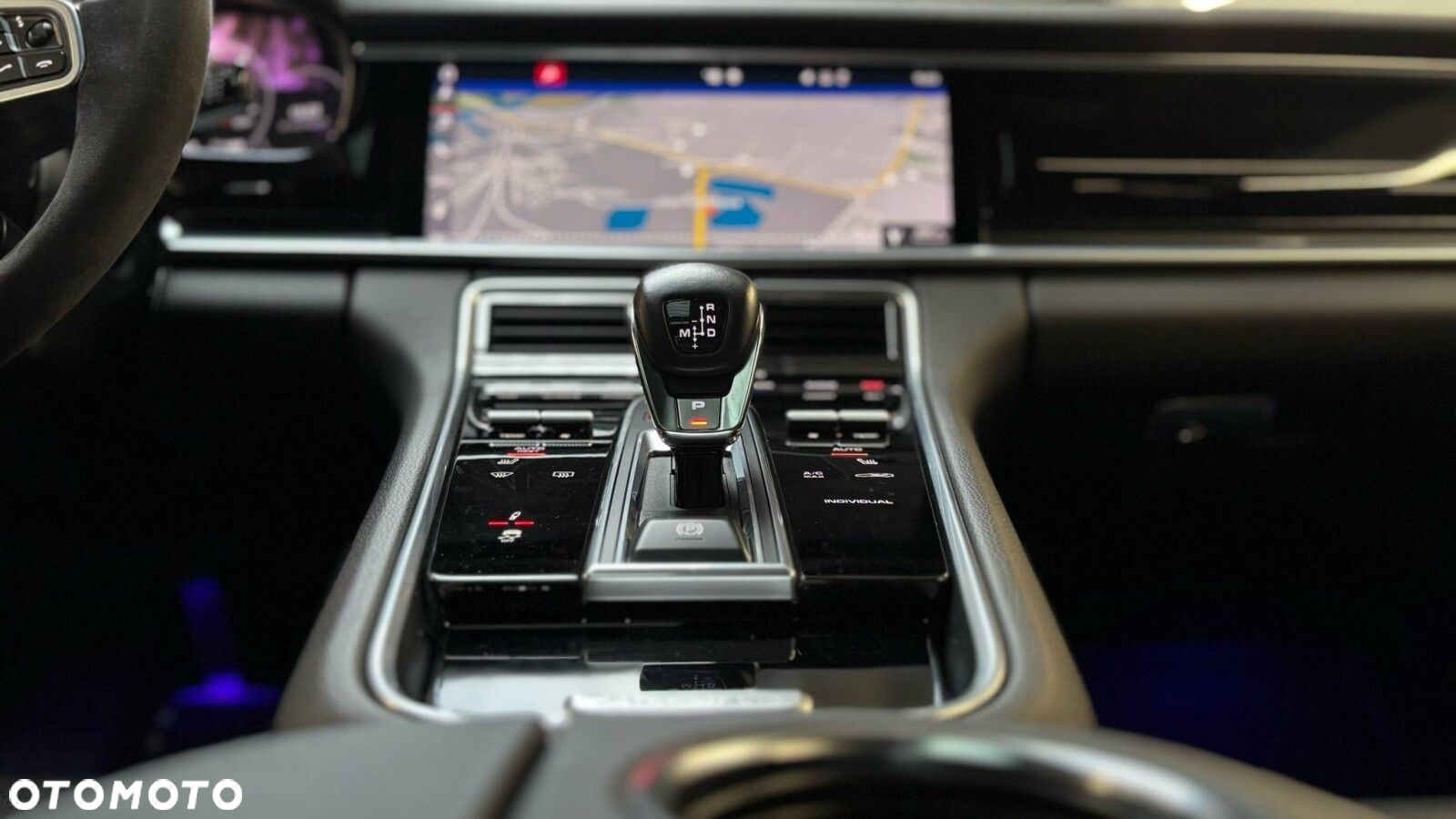 Porsche Panamera - 20