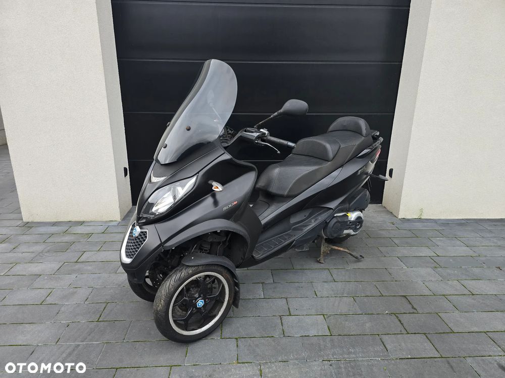 Piaggio MP-3 - 10