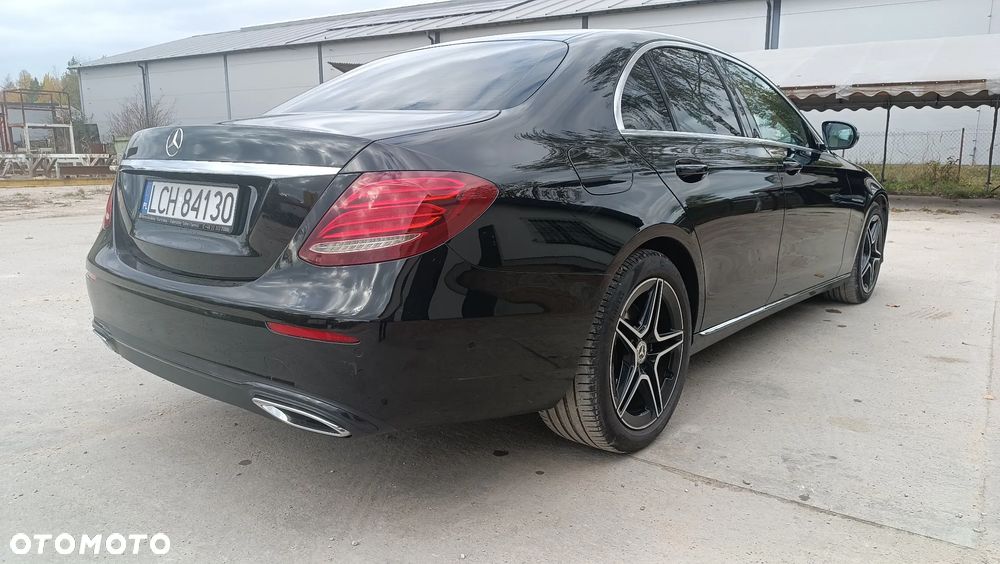 Mercedes-Benz Klasa E 400 d 4-Matic 9G-TRONIC - 3