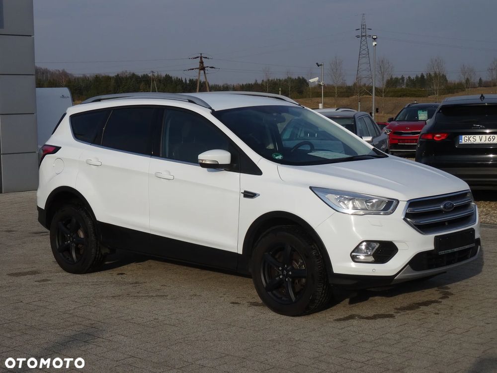Ford Kuga - 2