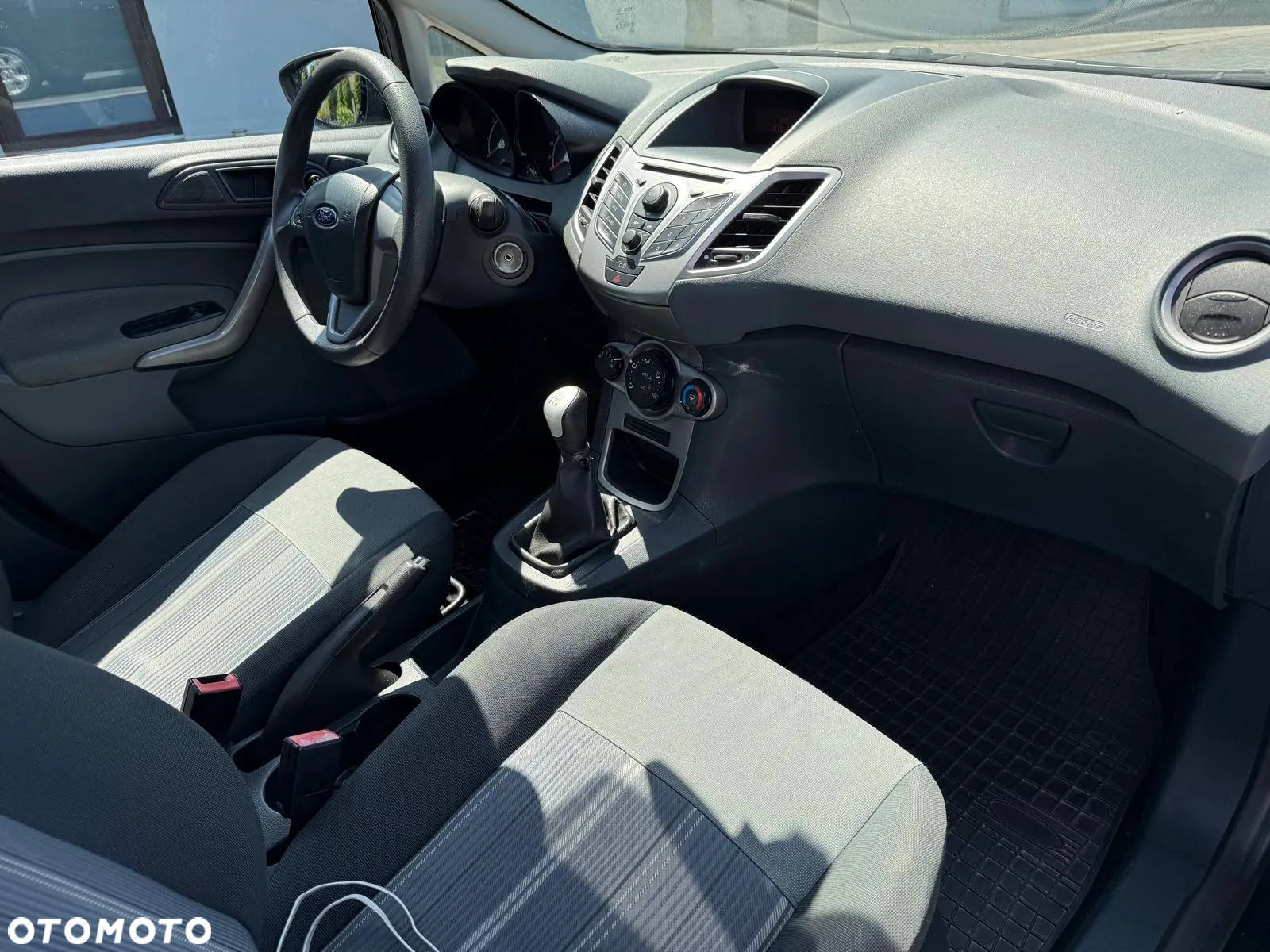 Ford Fiesta 1.25 Ambiente - 5