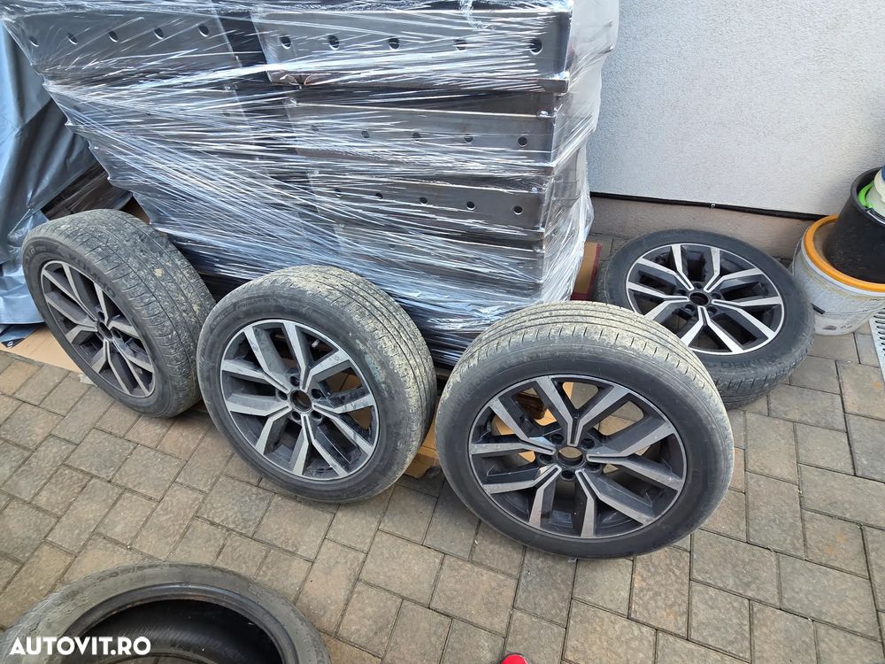 Volkswagen Passat 2.0 TDI SCR DSG Highline - 34