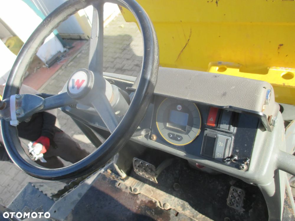 Wacker Neuson DW60 - 10