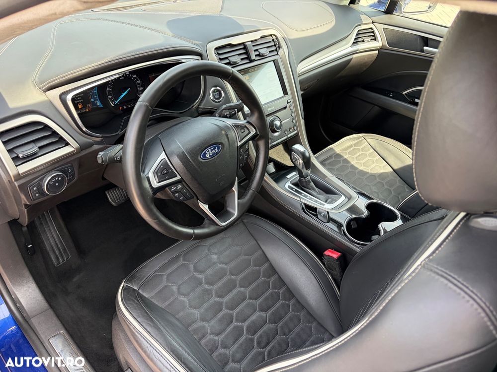 Ford Mondeo - 26
