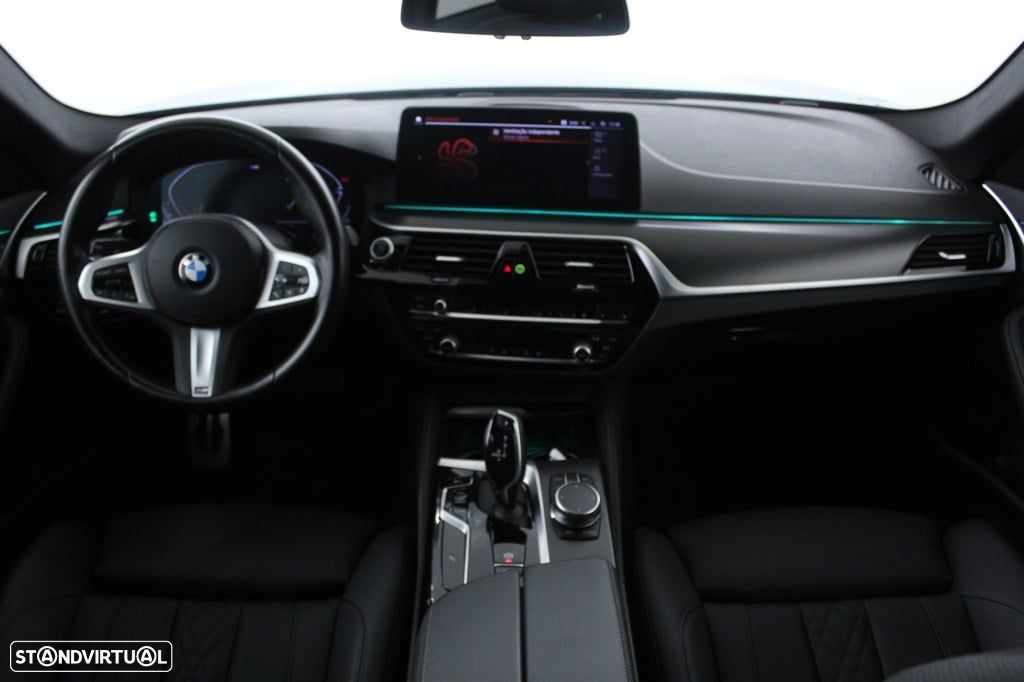BMW 520 - 18