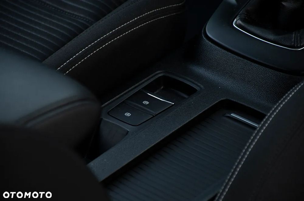 Ford Focus 1.5 EcoBlue Titanium - 33